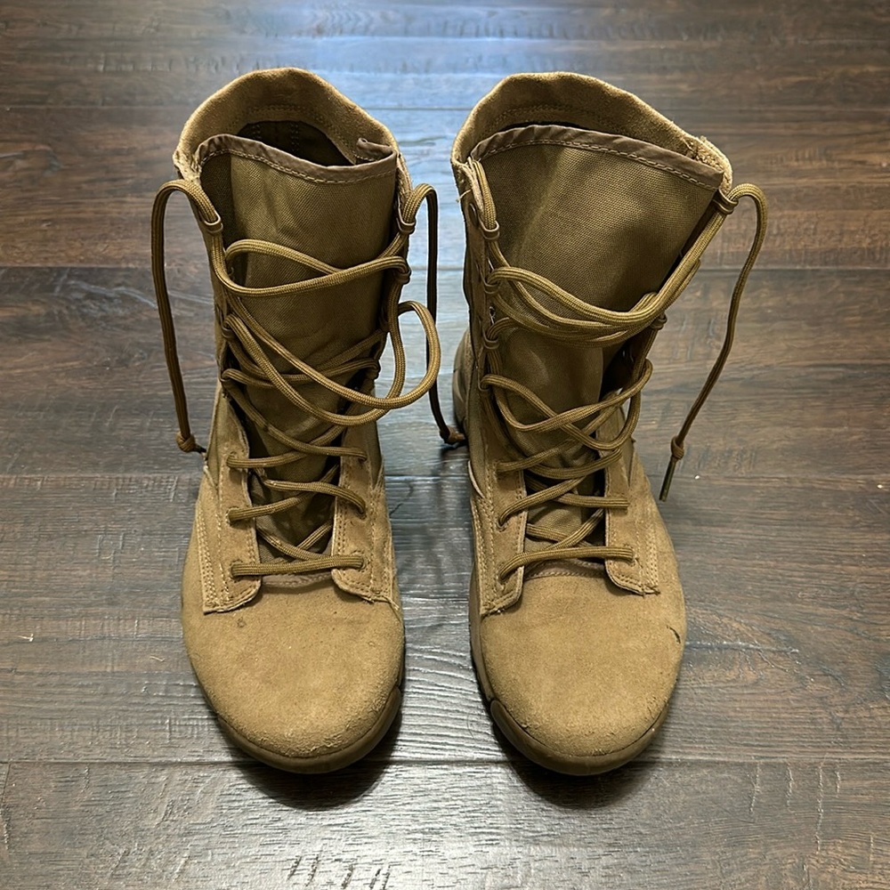 Nike boots